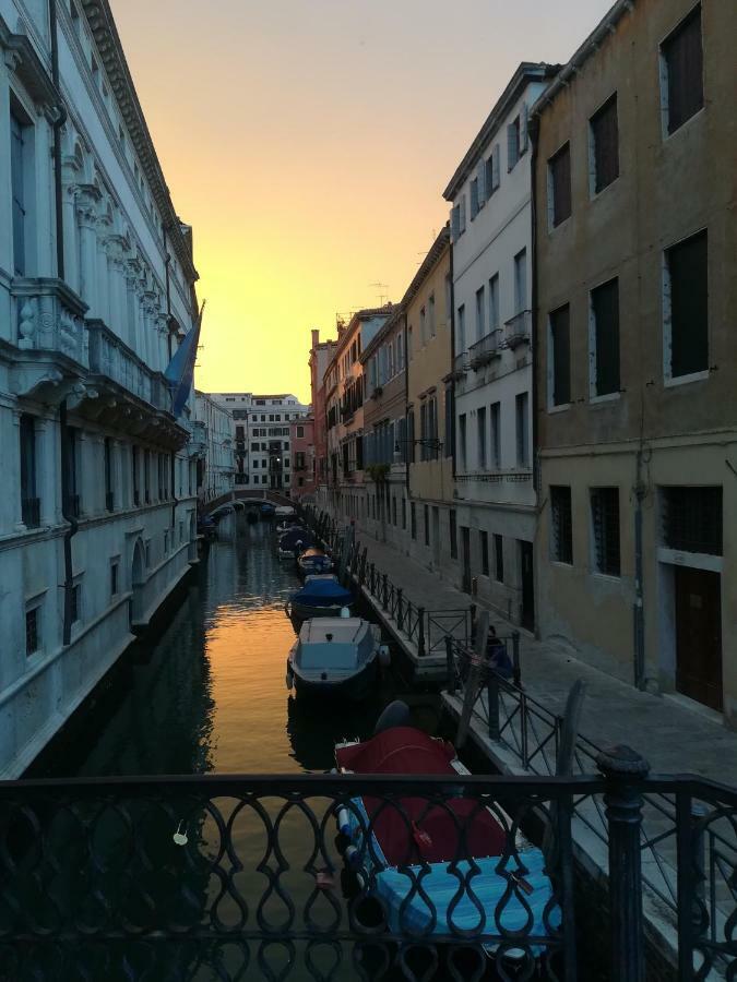 La Brigata Apartments Orange House 卡瓦利诺 外观 照片